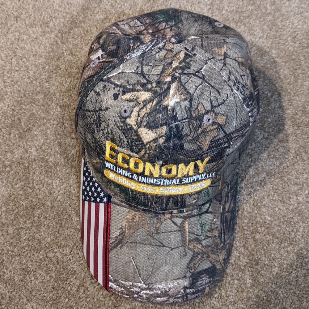 Realtree Camo hat - Picture 2 of 3